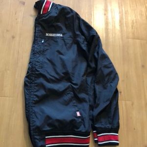 Men’s DC Shoe windbreaker